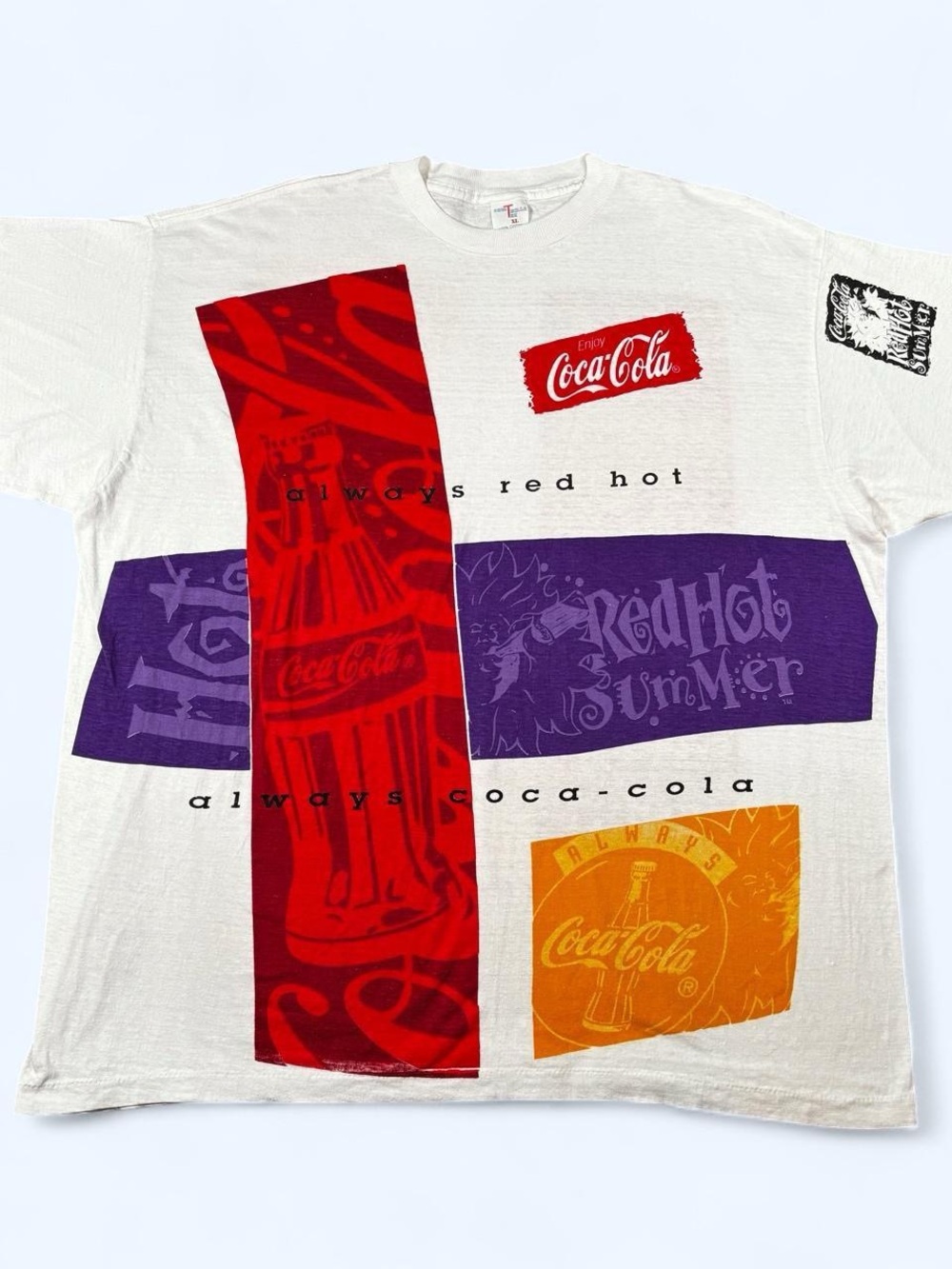 Vintage 90s Coca-Cola Red Hot Summer All Over Print T-Shirt XL Single Stitch